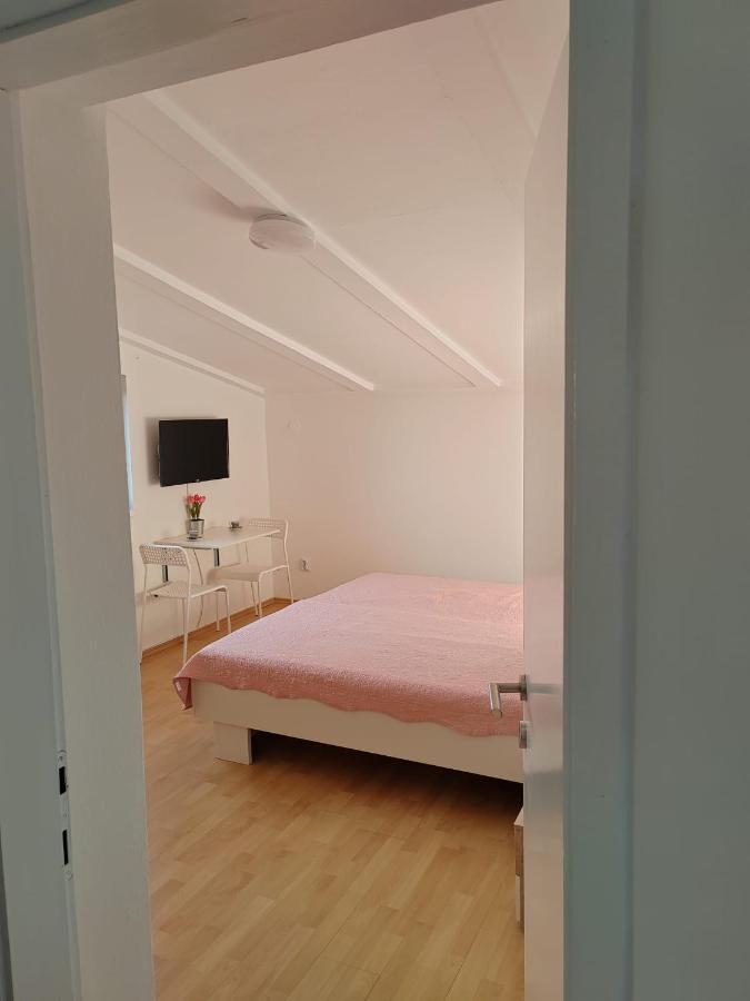 Guesthouse Resan Medulin Kültér fotó